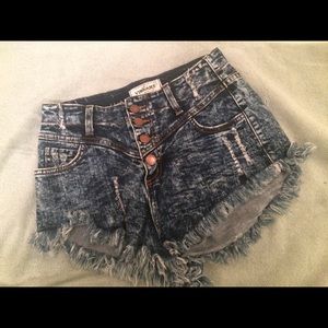 Vibrant M.i.U Distressed Shorts